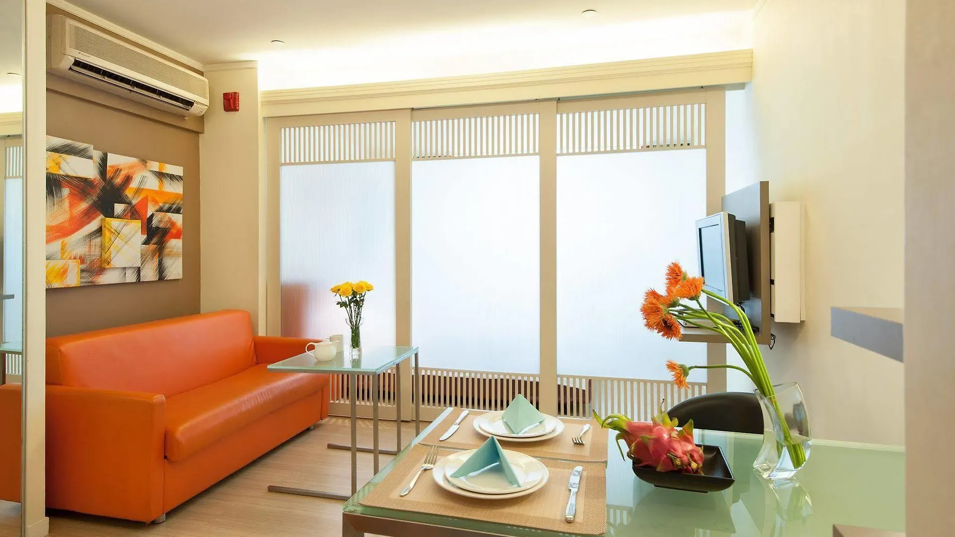 Citadines Ashley Hongkong Aparthotel 3*, Hong Kong